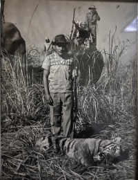 Raja Karan Chand Raj Singh (K C Singh Baba) of Kumaon - Kashipur with his first Tiger shot
