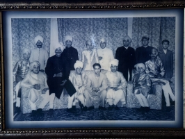 Rana Amogh Chand Ji, sitting besides Raja Virbhadra Singh of Bushahar