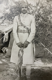Maharaj Kalyan Singh, 16th Baba Saheb of Kherabad