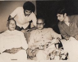 A rare pic of Late Thakur Ram Singh ji with his son Th. Narayan Singh ji and grandsons kr. Nitranjan Singh ji and Kr. Ajay singh ji (Kila Amargharh)