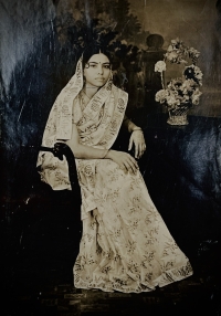 Rani Sahiba Rajendra Kumari Ba wife of Maharaj Lal Hari Sharan Singh Ji Deo at Ramanuj Vilas Palace