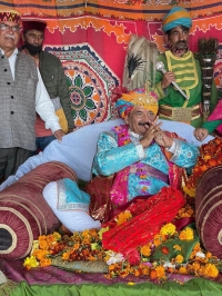 Raja Shri Maheshwar Singhji of Kullu at Dussehra celebrations