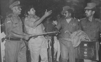 Lt.Gen Sagat Singh after the surrender with A.A.K. Niazi and Maj.Gen Nagra