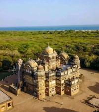 Vijay Vilas Palace (Kutch)
