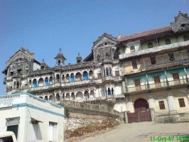 Palace Lunawada