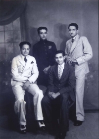H.H. Maharaja Govind Singh Ju Deo of Maihar with friends at Mayo College, Ajmer (Maihar)