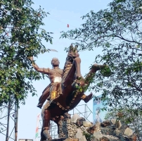 Statue of Maharaja Tej Singh Chauhan (Mainpuri)