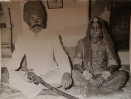 Thakur Vishnu Singh Ji Manohar with his wife Thakurani sa Kanchan Kanwar Kantaliya