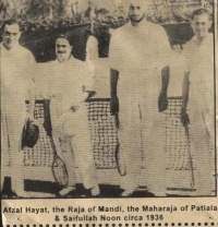 Nawabzada Afzal Hyat, H.H. Raja of Mandi, H.H. Maharaja of Patiala, and Saifullah Noon, circa 1936. During a tennis match of Old Boys' at Aitchison College, Lahore (Mandi)