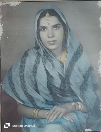 Thakurani Kamla Kumari Ji, wife of late Thakur Sahab Lal Pushparaj Singh Ju Deo