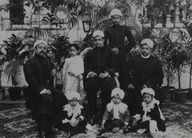 H.H. the Maharaja of Mayurbhanj and his children (Mayurbhanj)