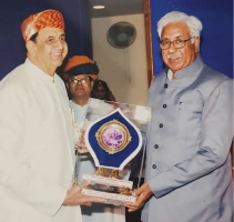 Rawat Saheb Shri Hamir Singhji of Meja with Rajadhiraj Saheb Shri Hemendra Singhji of Banera