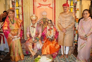 Rajmata Sri Satya Pramoda Kumari and Maharaja Yaduveer Krishnadatta Chamaraja Wadiyar with bride Rajkumari Trishika Kumari, daughter of Yuvraj Harshvardhan Singh of Dungarpur