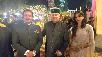 Maharaj Kumar Vishwa Pratap Singh and his daughter with Maharaja Kangra