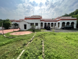 Bhanu Niwas Palace