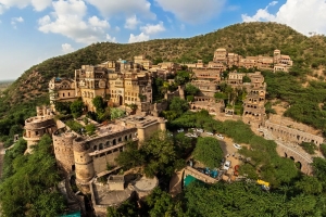 Neemrana Fort Palace (Nimrana)