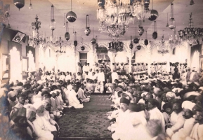 General view of the Poshak Darbar HH Thakore Sahib Shri Sir Bahadur Sinhji Man Sinhji Gohel along with his uncle Prince Lakhdhirji seated on the gadi (Palitana)