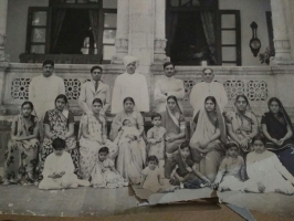 HH Thakore Saheb Shri ManSinhji along with family