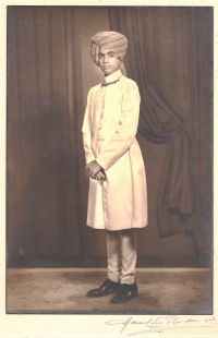 Thakore Sahib Shri Shivendra Sinhji Bahadur Sinhji Gohel of Palitana