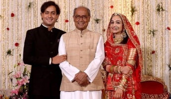 Raja Digvijay Singh ji of Raghogarh with his son RajKunwar Jaivardhan Singh ji and daughter-in-law Yuvrani Sreejamya Singh Ji (Raghogarh)