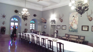 Sailana palace dining room