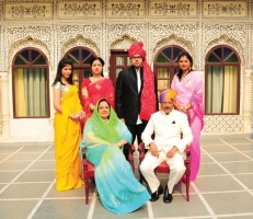 Raja Vikram Singhji with wife Rani Chandra Kumari, Princess Shivani Kumari, Princess Smriti Shah of Tehrigarhwal, son Yuvraj Divyaraj Singh and Tikkarani Shailja Katoch (Sailana)