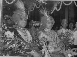 HH Maharajadhiraj Jayendra Singh Ju Deo of Charkhari (L) and Maharaj Virendra Singh Ju Deo of Sarila (R)