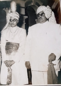 Raja Laliteshwar Prasad Singh and Yuvraj Kameshwar Singh during his marriage to Rajkuamri Bhanu Ba of Bilkha in Rewa House, Allahabad