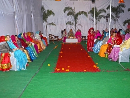 Vijayraj Kumari Mewar with members of Shivrati House for the Banola of Lakshyaraj Singh Mewar (Shivrati)