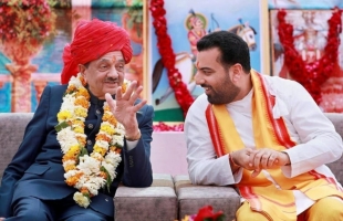 H.H Maharaja Maharao Shri Raghubir Singh Bahadur Sahib with Kunwar Lakshyraj Singh of Mewar (Sirohi)