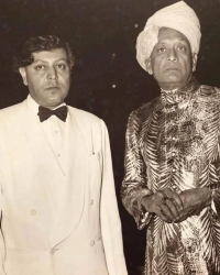 His Majesty Sri Panch Maharajadhiraja TRIBHUVAN BIR BIKRAM SHAH DEV King of Nepal with His Highness Maharaja-Dhiraj Sahib Shreeman RAMANUJ SARAN SINGH DEO Ji