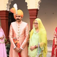 Rajkumar Mrigankeshwar Sharan Singh with his mother Rani Upasana Singh (Tiloi)