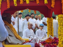 Maharana Saheb Mahendra Singh Ji's antim yatra, Maharana Saheb Vishvaraj Singh and Maharaj Kumar Saheb Devajaditya Singh Mewar