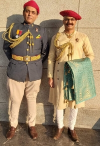 Shrimant Shardulsinh Naik Nimbalkar and Shrimant Jeetendra Singh Gaekwad, Himmat Bahhadur, Baroda (Vairag)